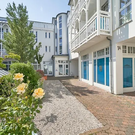 Gemuetliches Im 2 Og In Mit Balkon アパート ゼリン
